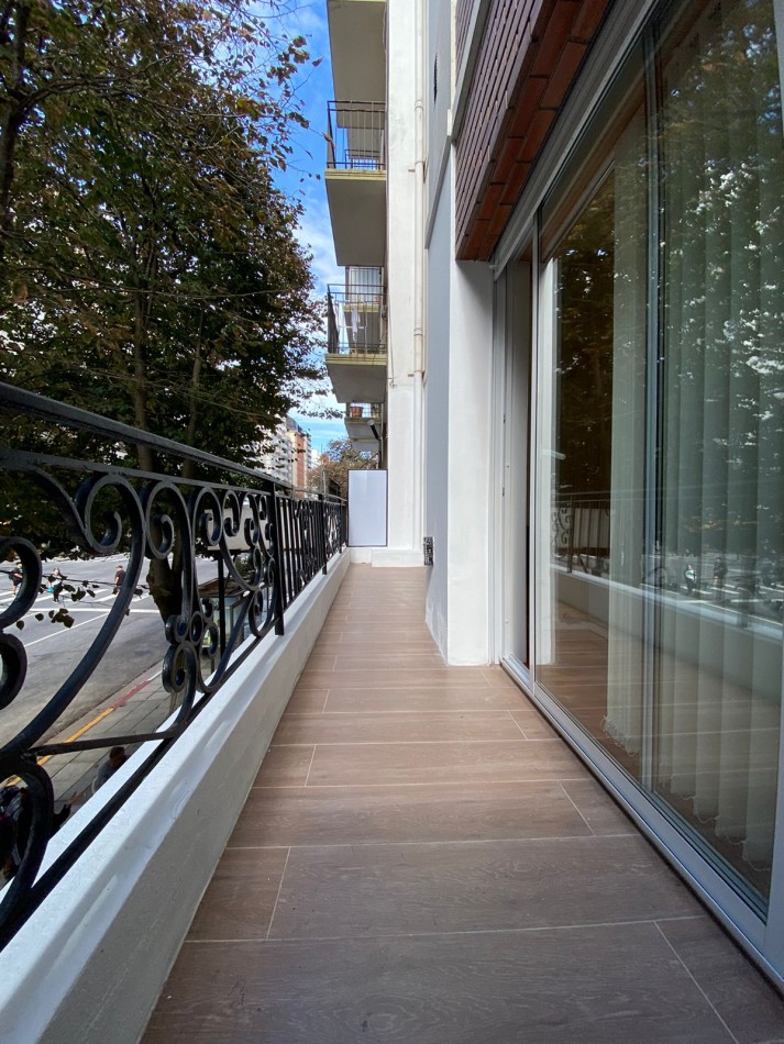 3 ambientes a calle con balcon reciclado