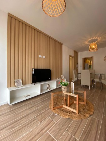 3 AMBIENTES CALLE BALCON CORRIDO Y COCHERA