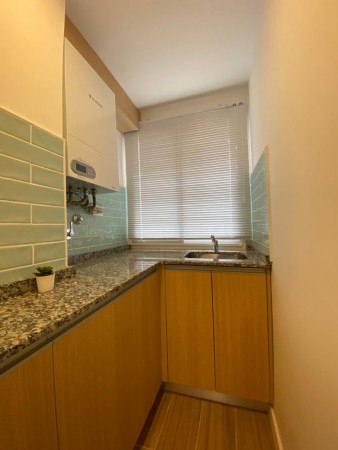 3 AMBIENTES CALLE BALCON CORRIDO Y COCHERA