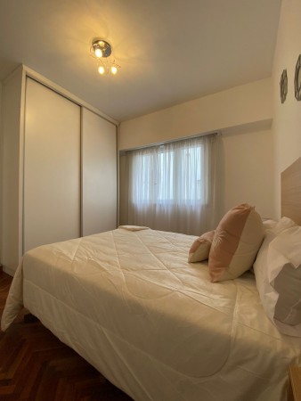 DEPARTAMENTO DE 2 AMBIENTES AL CONTRAFRENTE RECICLADO Y AMOBLADO