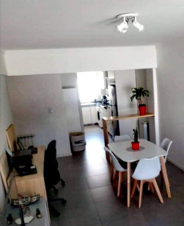 VENTA DEPARTAMENTO 3 AMBIENTES TOTALMENTE RECICLADO.APTO CREDITO.