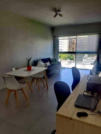 VENTA DEPARTAMENTO 3 AMBIENTES TOTALMENTE RECICLADO.APTO CREDITO.