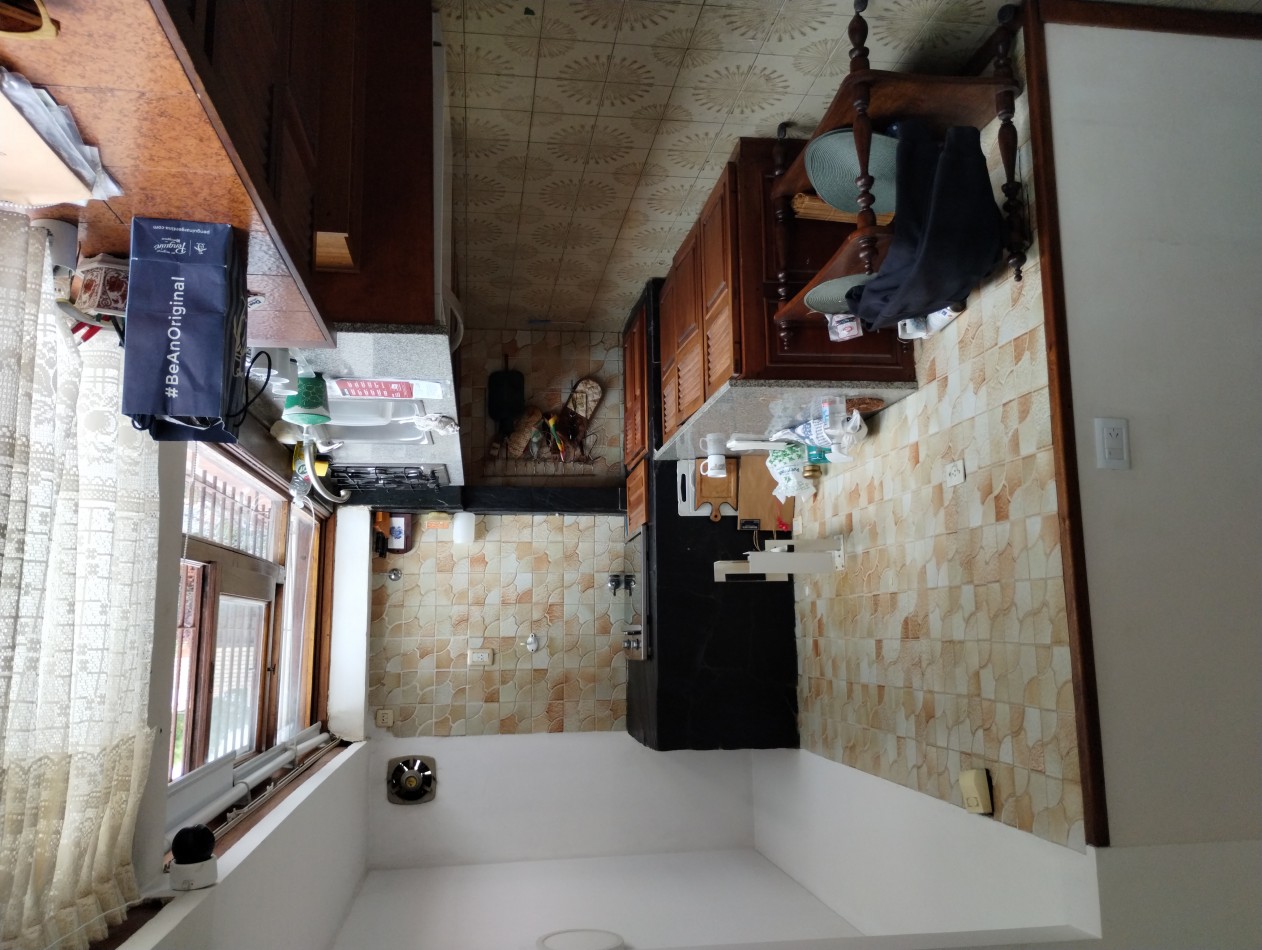 VENTA 4 AMBIENTES CON COCHERA Y BAULERA EN LO MEJOR DE LA CIUDAD 